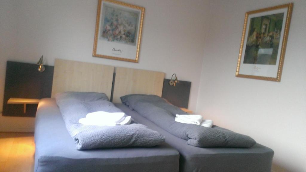 62N Guesthouse - City Center 托尔斯港 客房 照片